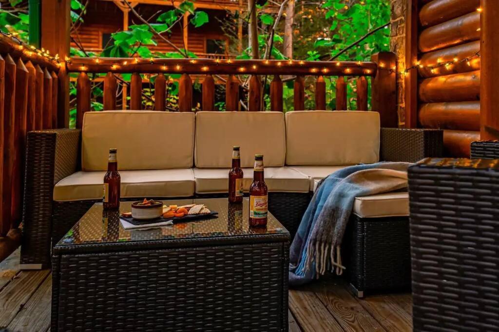 Stunning Mountain Cabin W Hot Tub Gatlinburg Luaran gambar